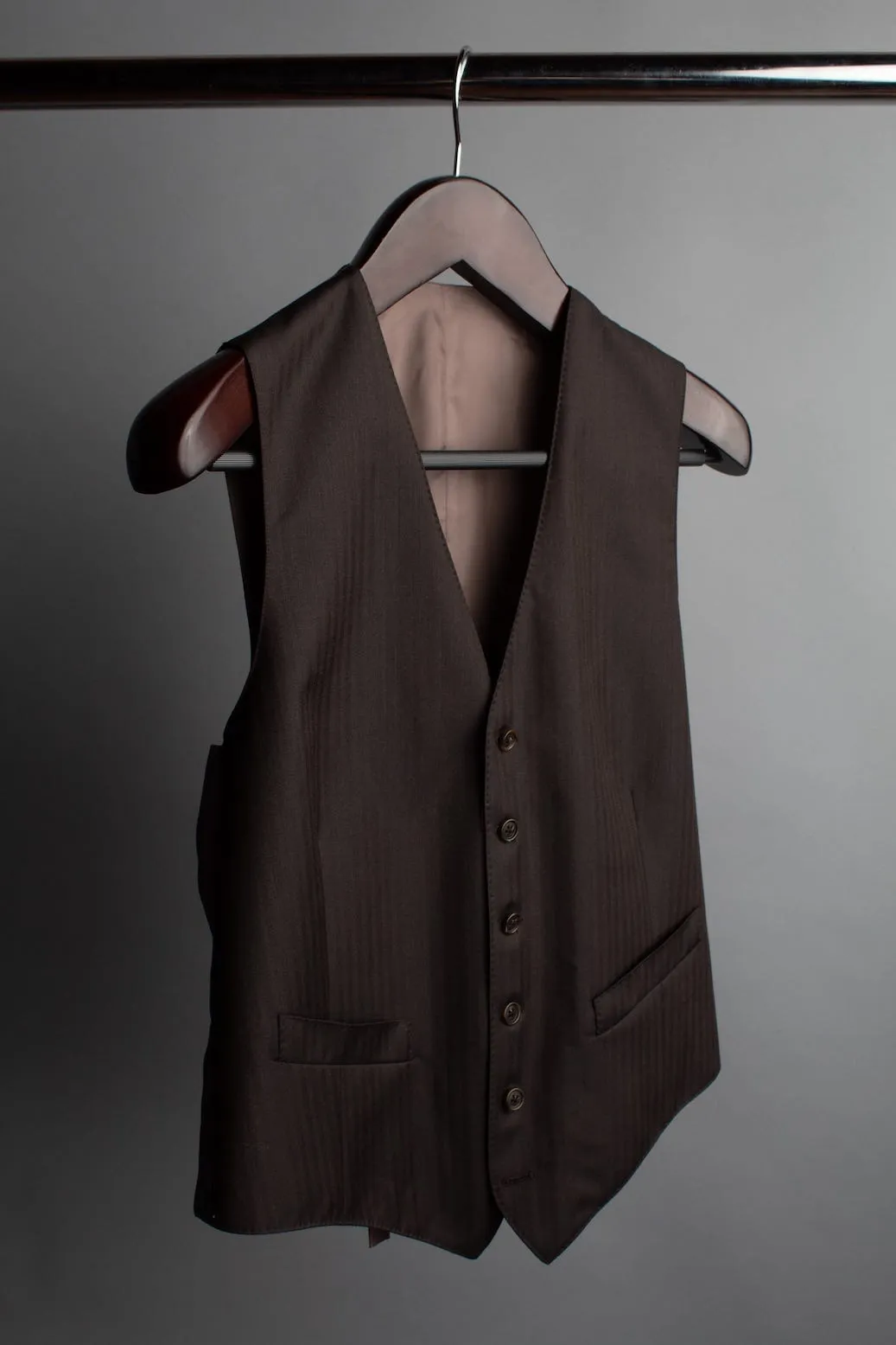 4-Season Herringbone Suit