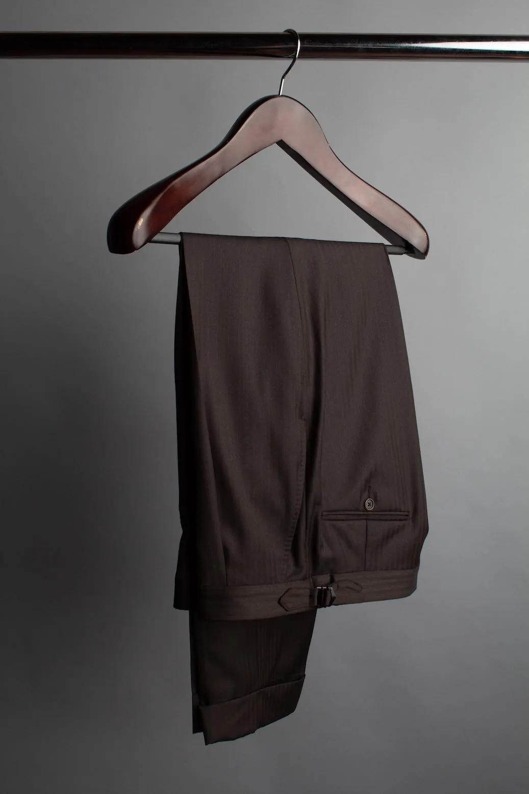 4-Season Herringbone Suit