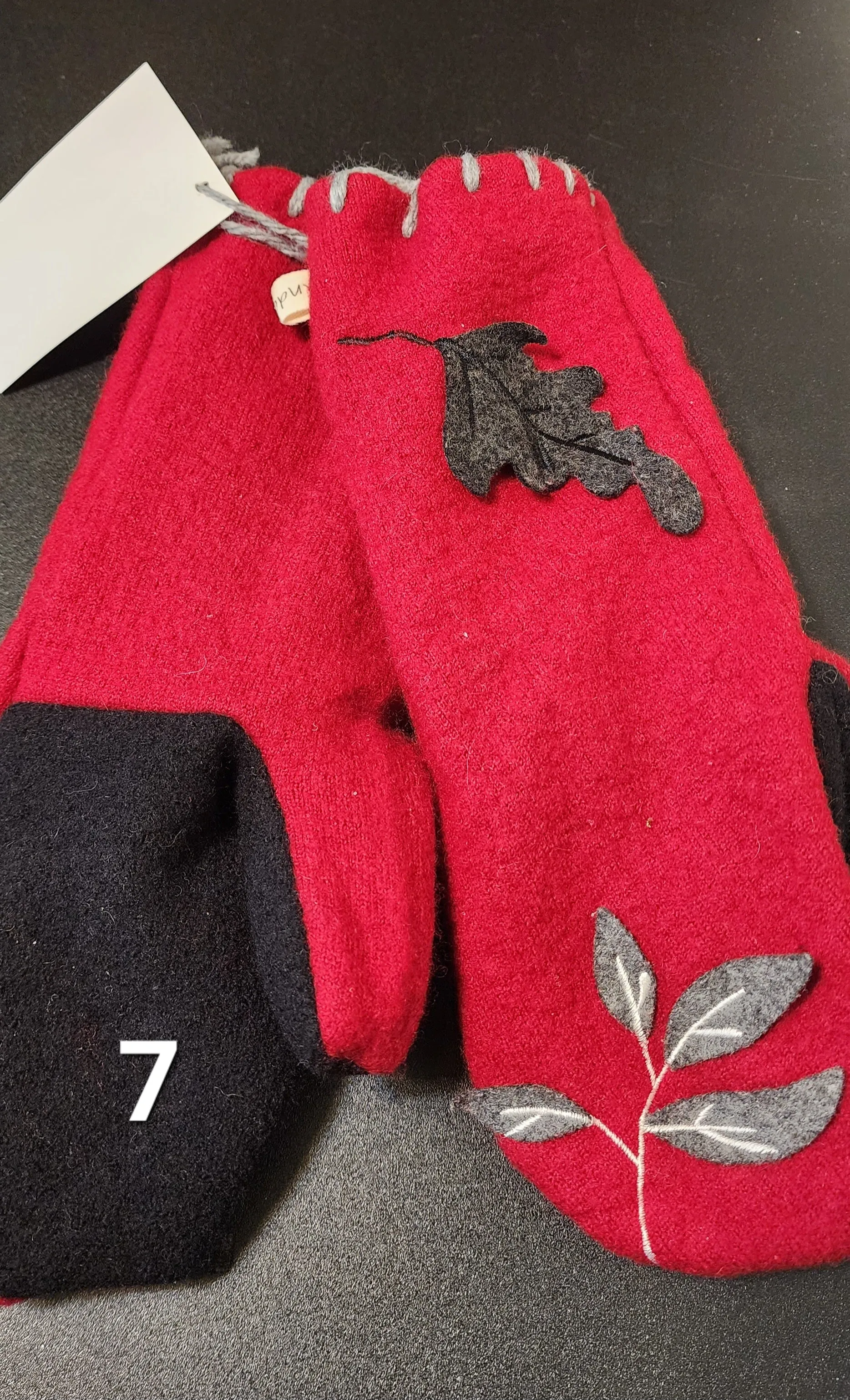 Hand Candy Mittens | Adults