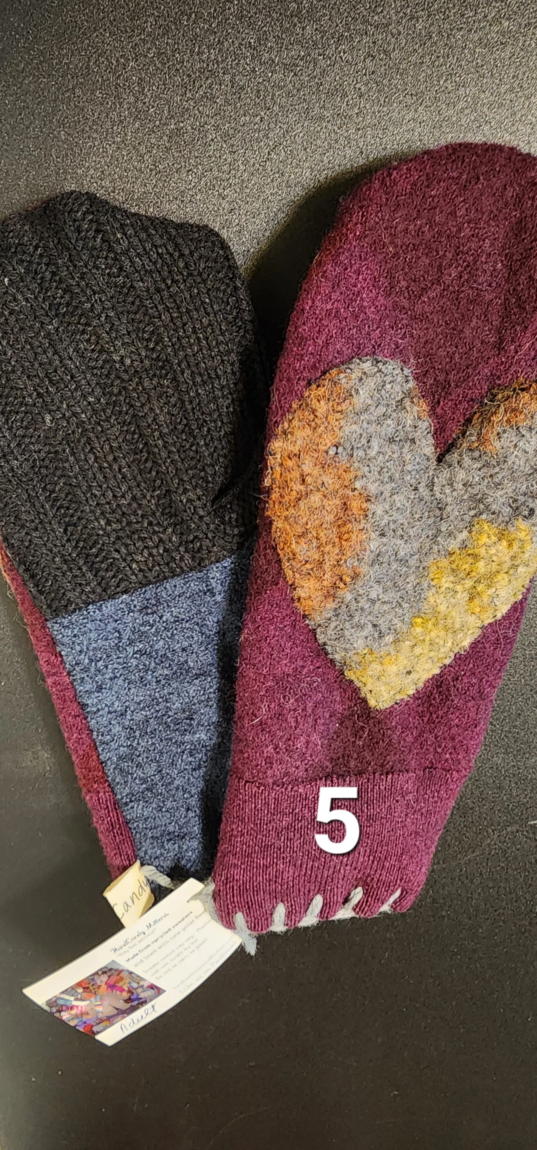 Hand Candy Mittens | Adults