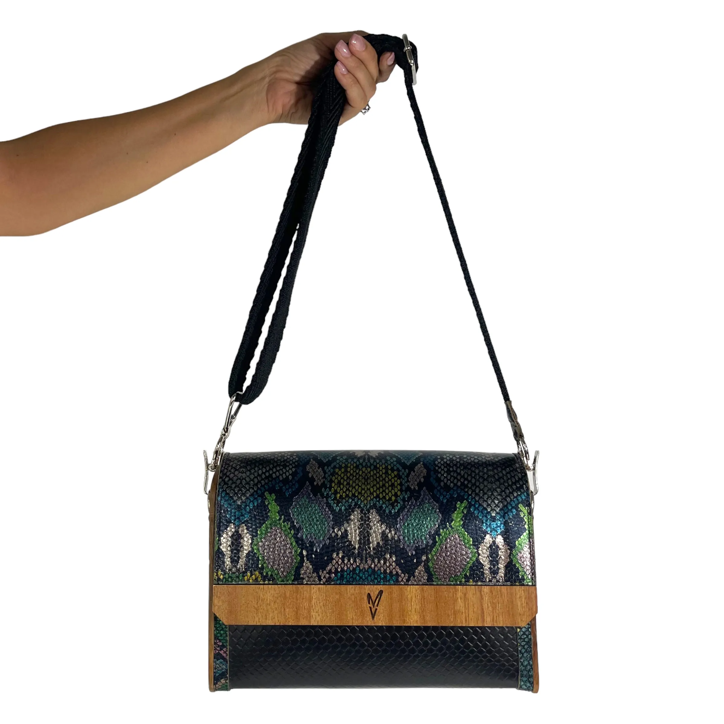 Maria Victoria | Trunk Collection | Cobra Multicolor