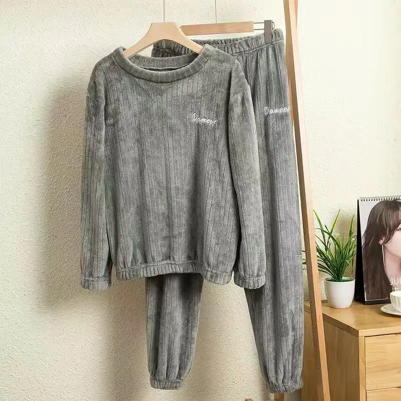 Pesto Fleece Nightsuit