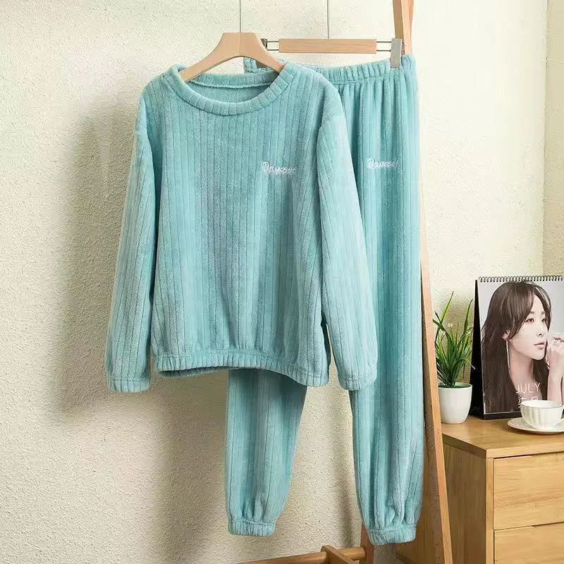 Pesto Fleece Nightsuit
