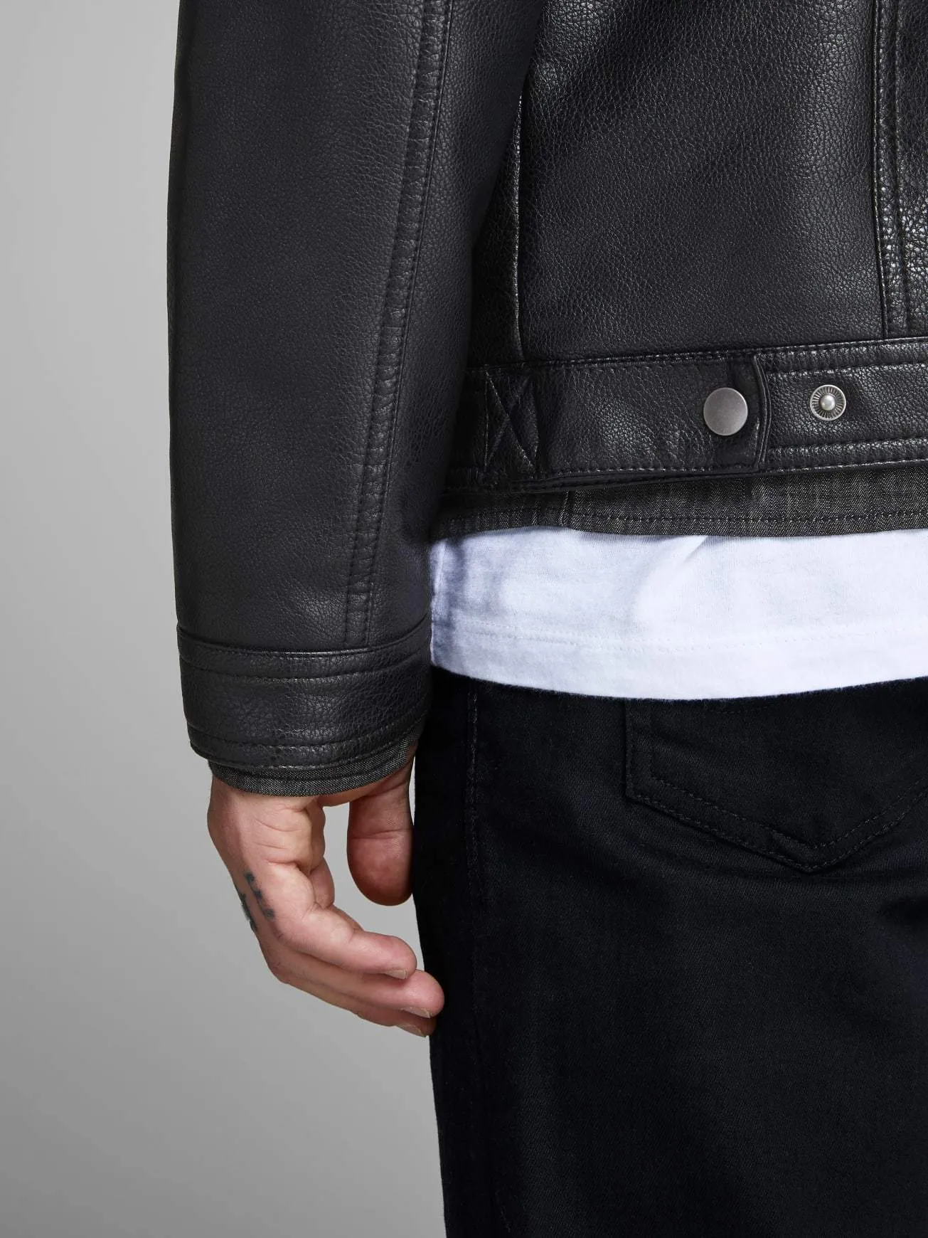 Slim Fit Bomber Leather Jacket
