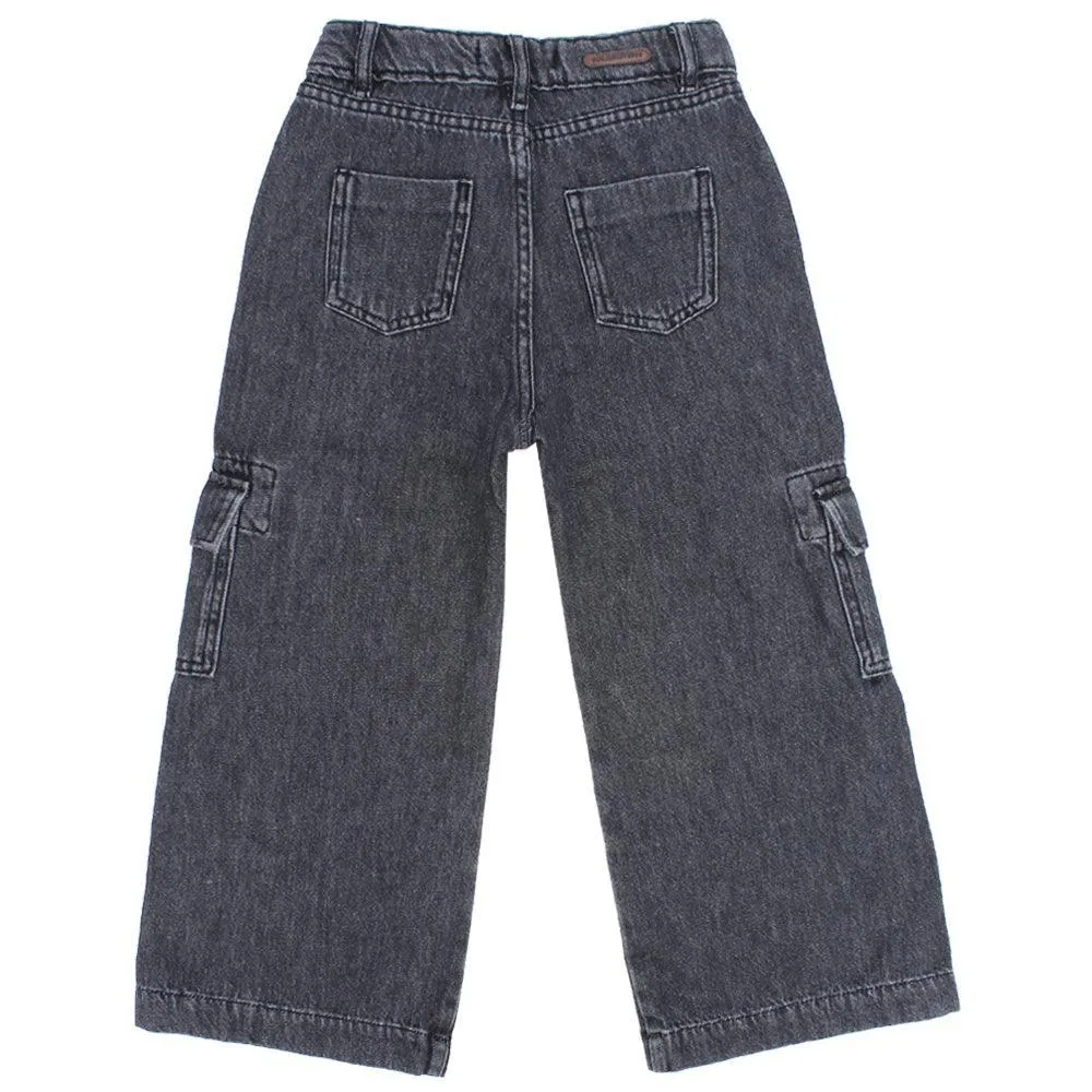 Wide-Leg Cargo Jeans